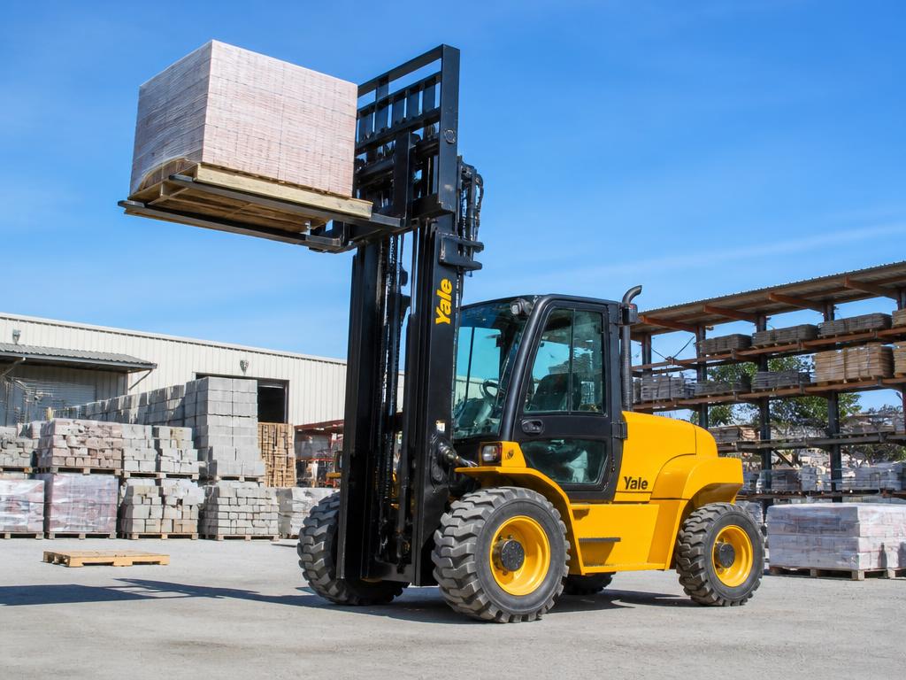 Forklifts / Lift Trucks
